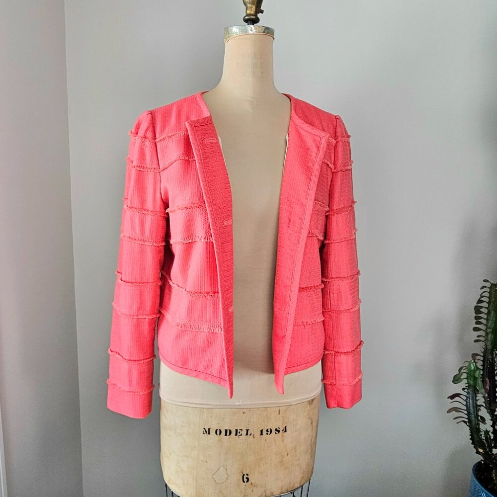 J.Crew Coral Fringe-Trim Cropped Jacket Size 10 Raw Edge Tiered Statement Blazer - Picture 12 of 13
